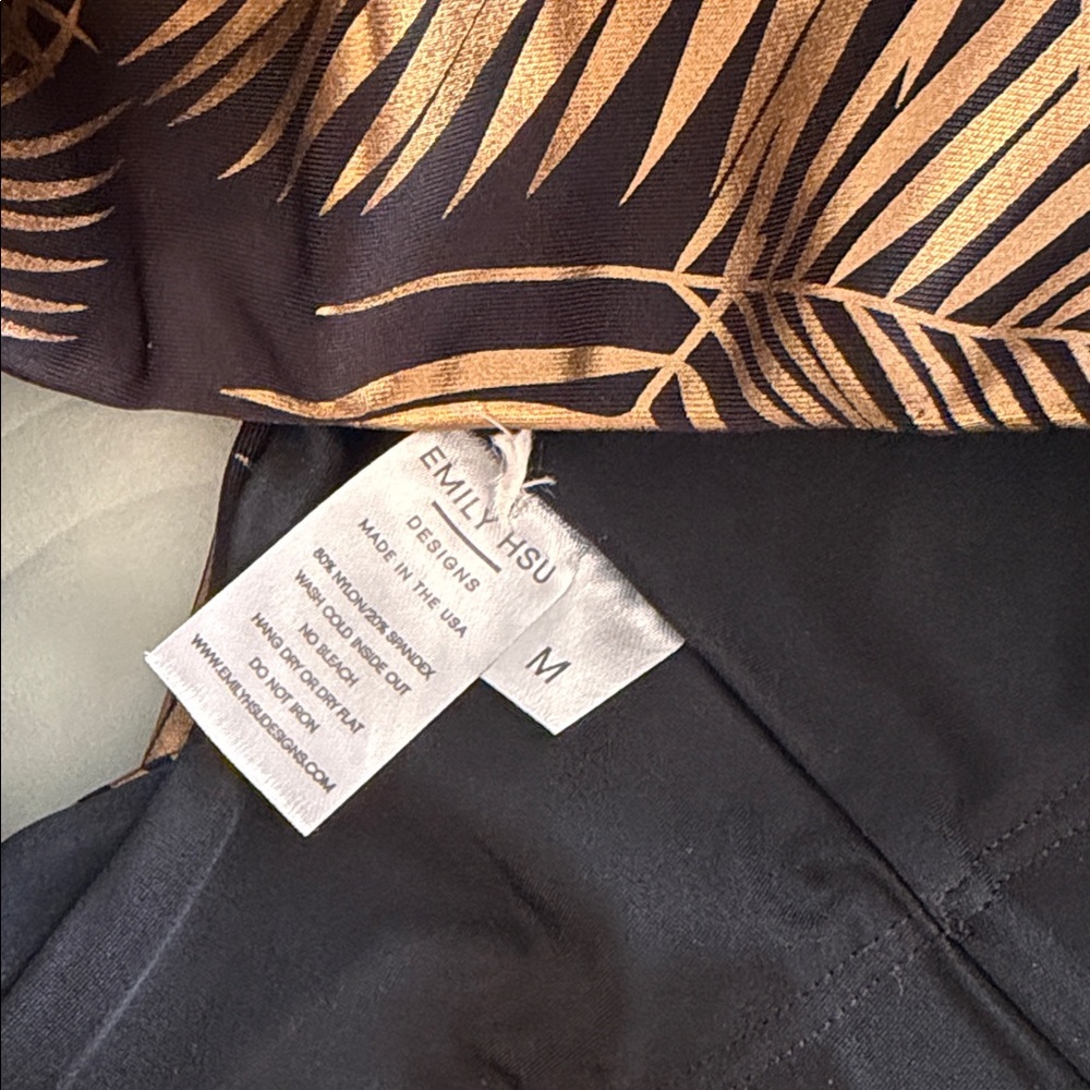 Emily Hsu Designs Black and Gold Leaf Print Leggings Set xs/med K20 - Picture 4 of 9